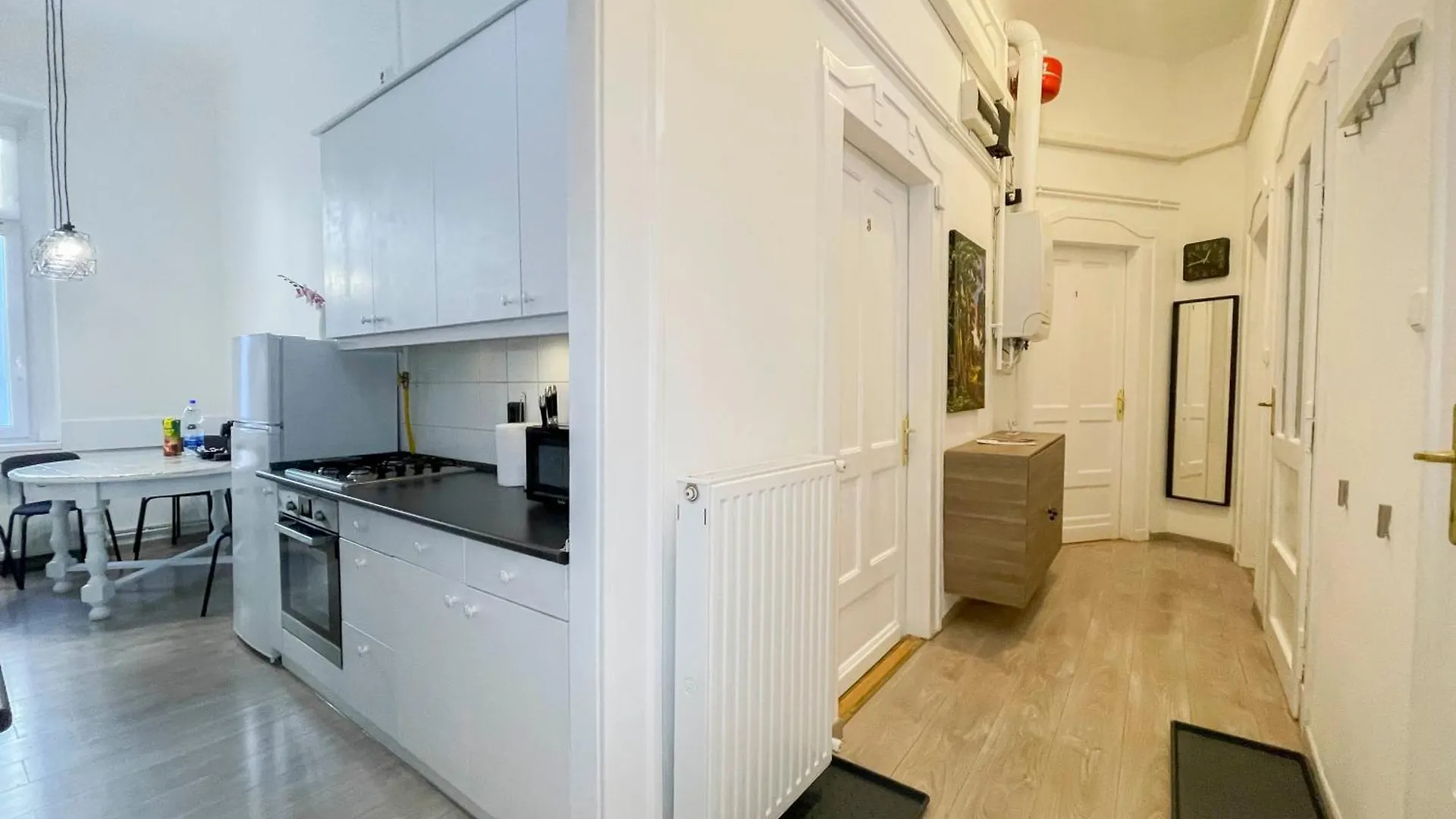 W25 Spacious 3Br Free Parking Budapest 0*,